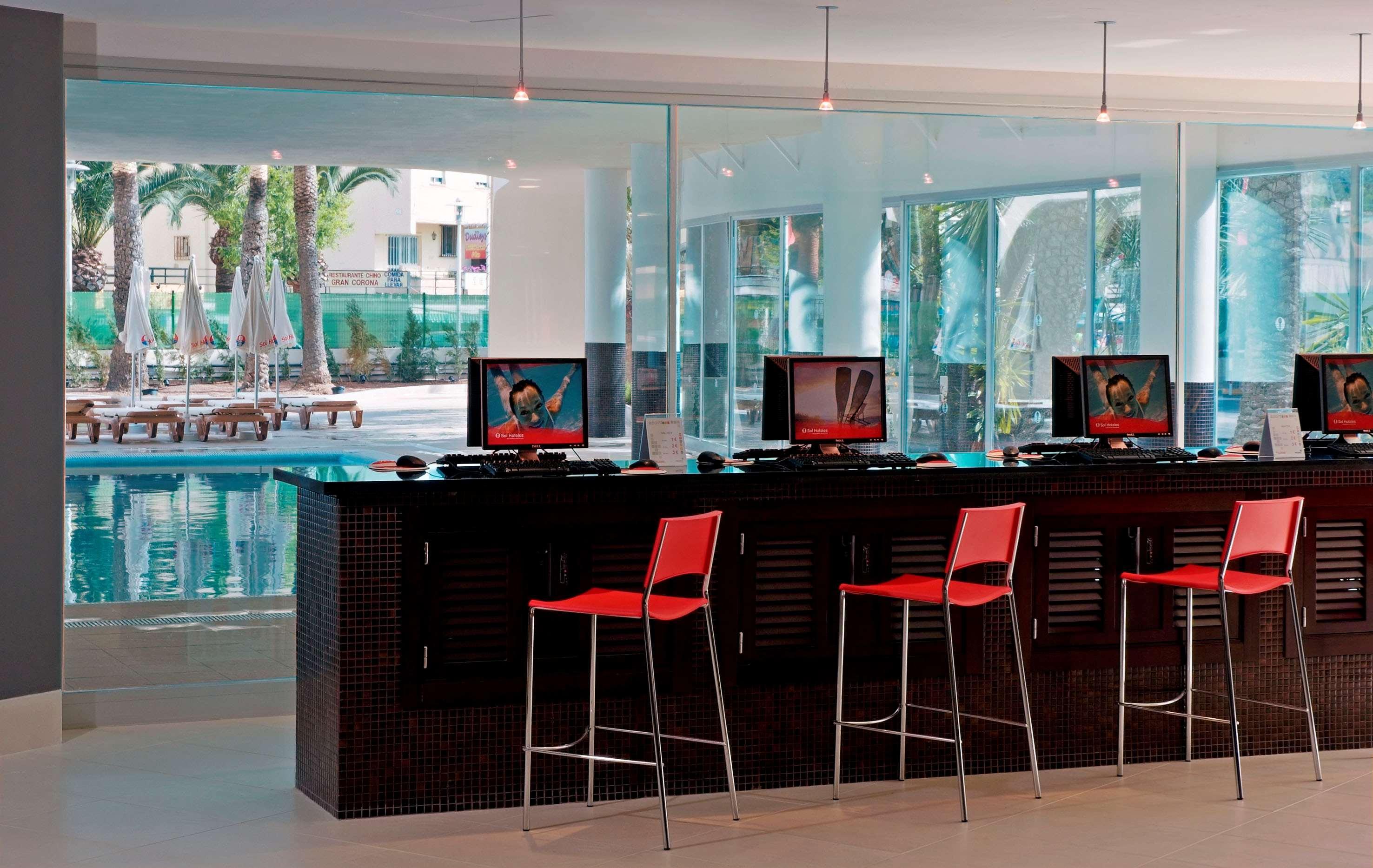 Hotel Sol Guadalupe Magaluf  Servizi foto